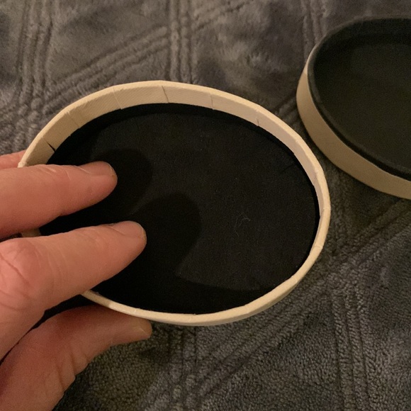 LINKS of LONDON Oval Box - Picture 10 of 10